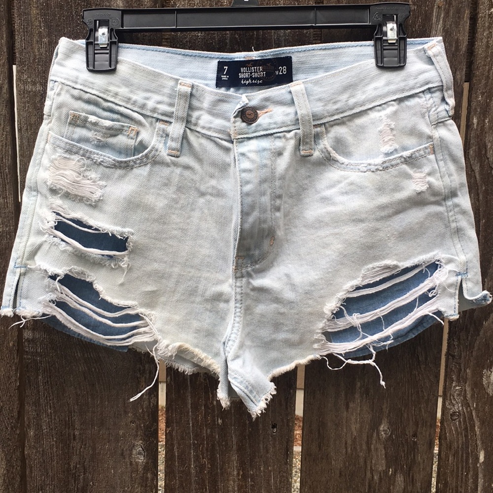 Hollister High-Rise Short-Short
